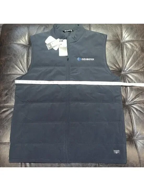 Travis Mathew Golf Vest Men’s XL Black Cold Bay Full Zip Logo New - Picture 2 of 5